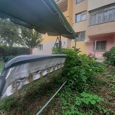 Apartament Parter Cu Gradina Slanic Moldova Exterior photo
